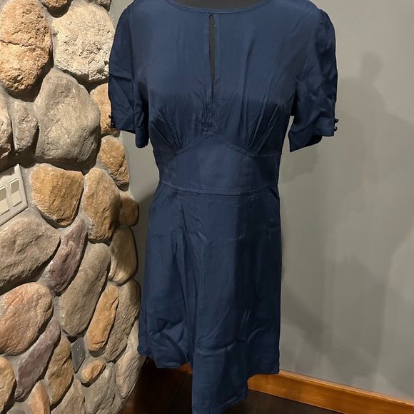 New ModCloth Navy Blue Vintage Inspired Keyhole Dress Women’s size 12 - Picture 5 of 11